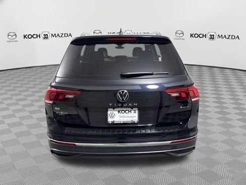 Used 2024 Volkswagen Tiguan SE image 6