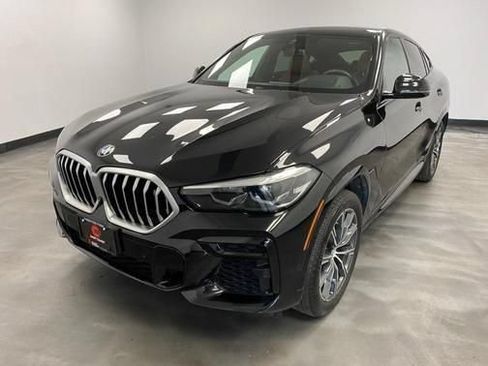 Used 2022 BMW X6 xDrive40i w/ M Sport Package AWD/4WD image 2
