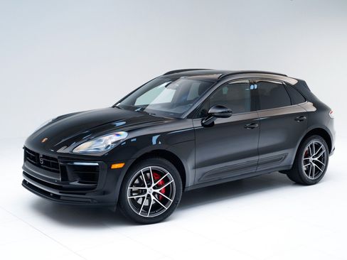 Used 2022 Porsche Macan S image 1