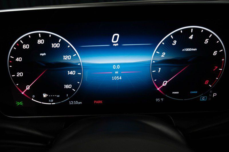 Certified 2026 Mercedes-Benz GLC 300 image 25