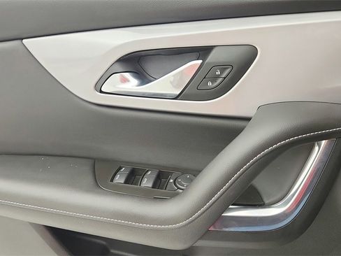 Certified 2023 Chevrolet Blazer LT w/ Convenience Package image 25