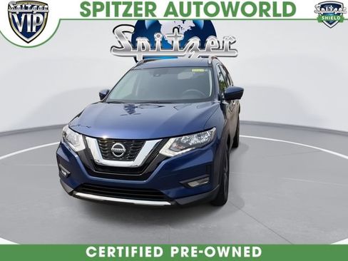 Used 2020 Nissan Rogue SV w/ Sun & Sound Touring Package AWD/4WD image 3