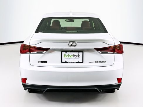Used 2017 Lexus IS 300 F Sport w/ F Sport Package image 7