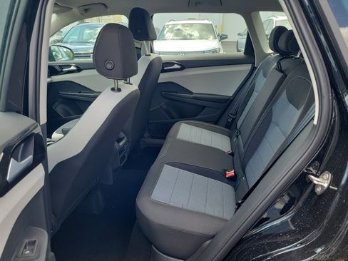 New 2026 Volkswagen Taos S FWD image 12