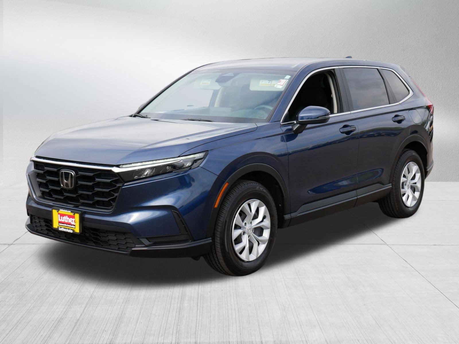 Used 2024 Honda CR-V LX image 3