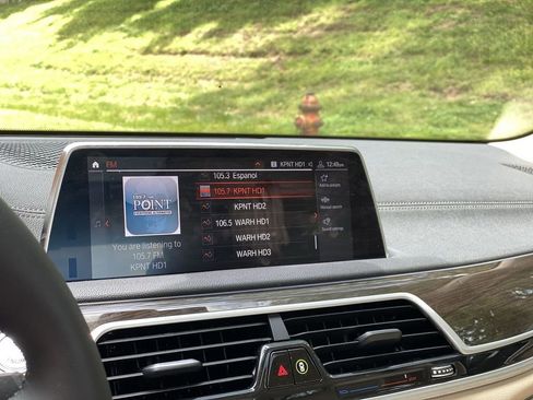 Used 2020 BMW 740i xDrive w/ Cold Weather Package image 36