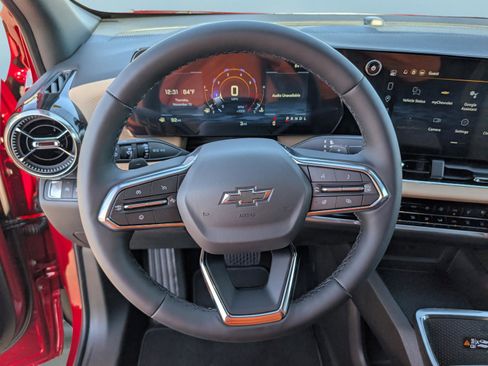 New 2026 Chevrolet Equinox ACTIV image 20