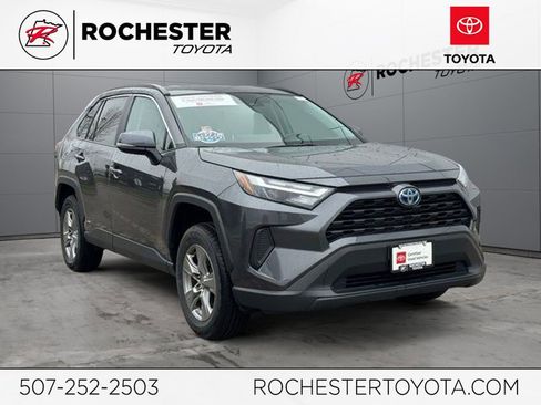 Certified 2024 Toyota RAV4 XLE AWD/4WD image 1