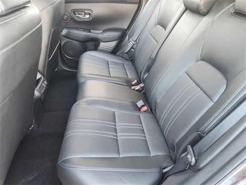 Used 2023 Honda HR-V EX-L image 13