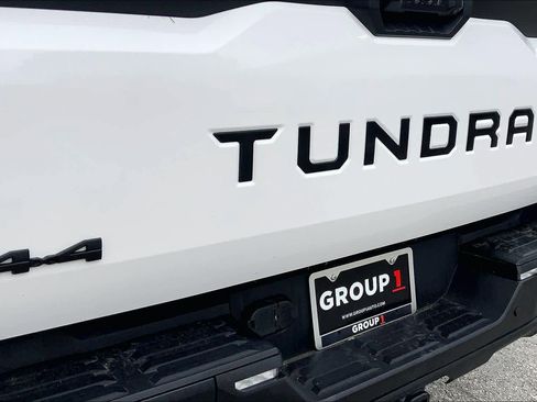Used 2023 Toyota Tundra SR5 w/ SR5 Convenience Package AWD/4WD image 30