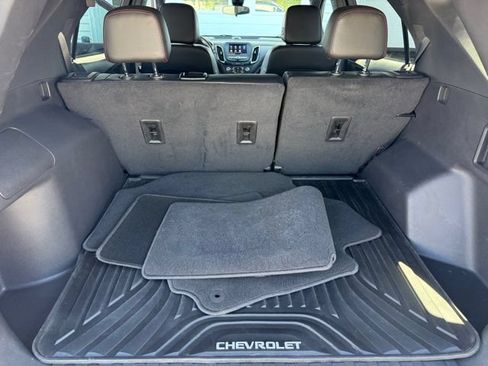 Used 2023 Chevrolet Equinox RS AWD/4WD image 13