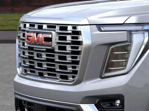 New 2026 GMC Yukon Denali image 13