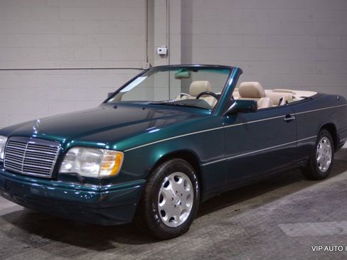 Used 1995 Mercedes-Benz E 320 Convertible image 42
