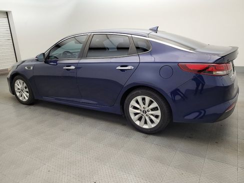 Used 2018 Kia Optima S FWD image 3