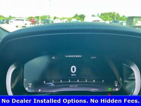 Used 2025 RAM 1500 Limited AWD/4WD image 9