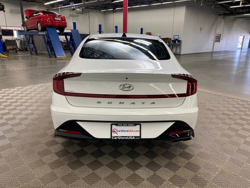 Used 2021 Hyundai Sonata SEL w/ Preferred Accessory Package image 8
