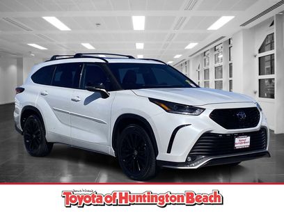 Used 2023 Toyota Highlander XSE