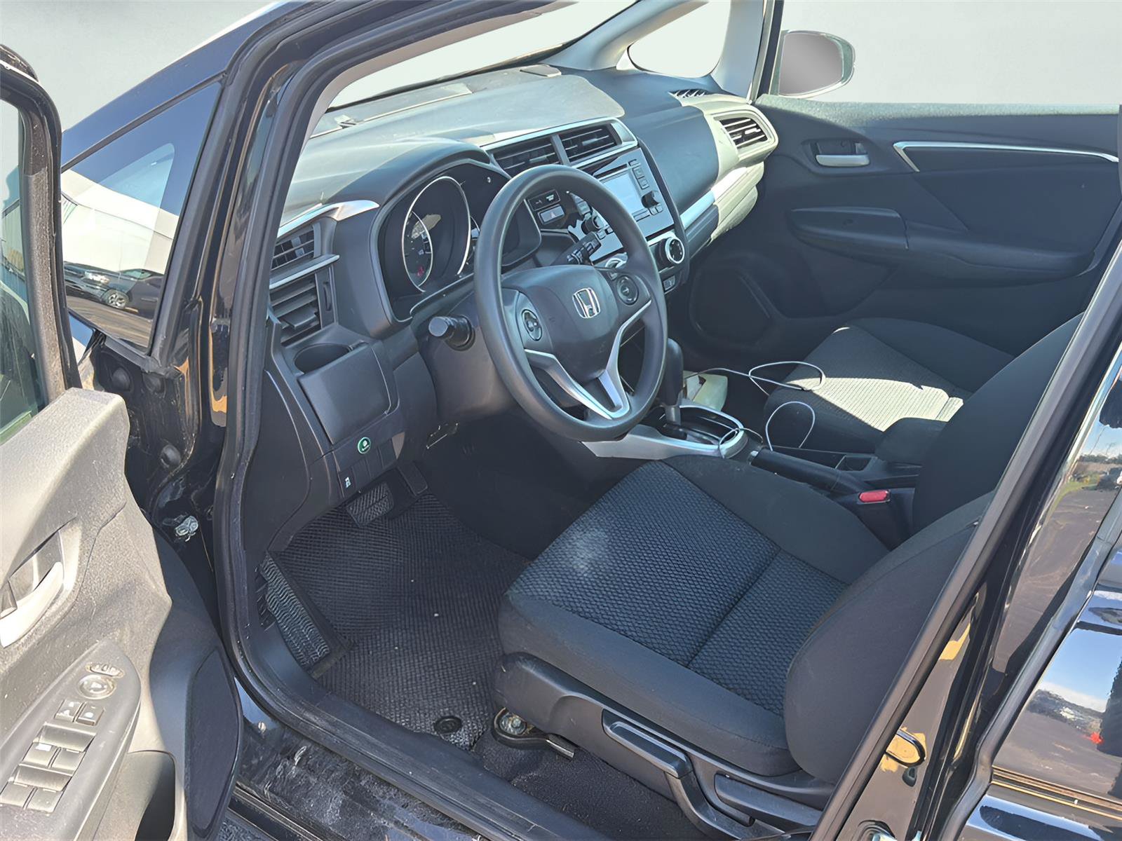 Used 2019 Honda Fit LX image 5