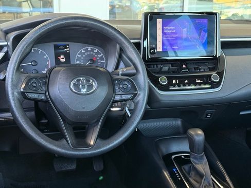 Certified 2024 Toyota Corolla LE image 28
