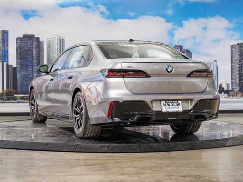 New 2026 BMW 740i xDrive 740i xDrive w/ Premium Package image 9