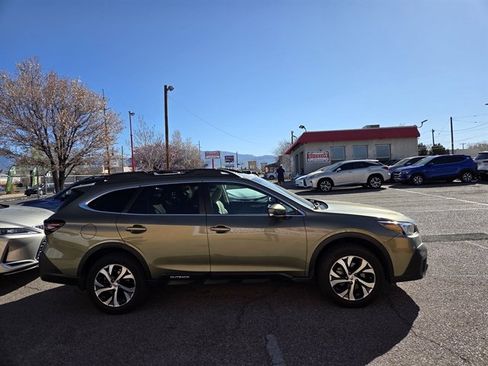 Used 2022 Subaru Outback Limited w/ Popular Package #2 image 3