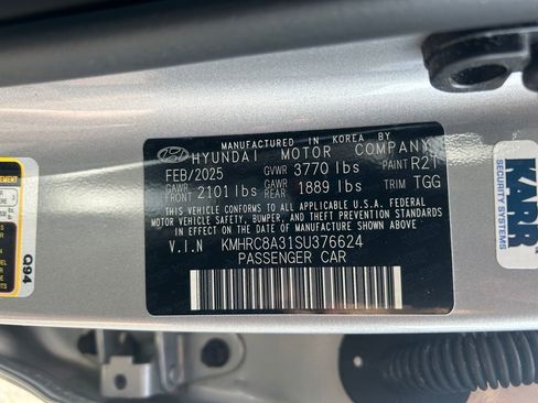 Used 2025 Hyundai Venue SEL FWD image 36