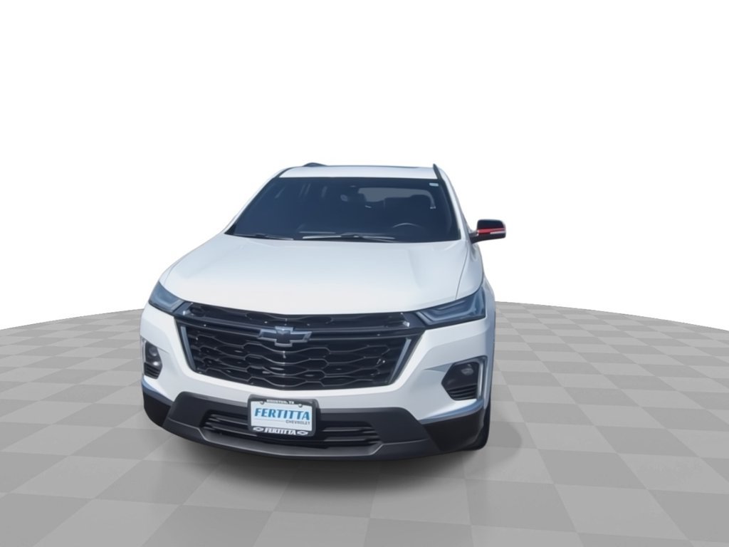 Certified 2023 Chevrolet Traverse Premier w/ Redline Edition FWD image 3