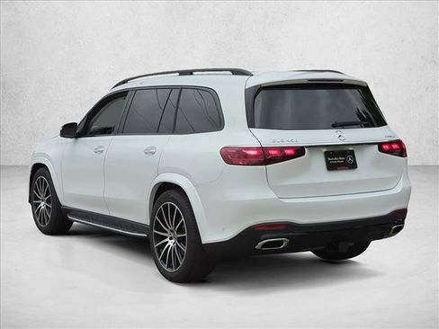 New 2026 Mercedes-Benz GLS 450 4MATIC image 9