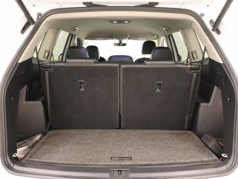 Used 2023 Volkswagen Atlas SE FWD image 19