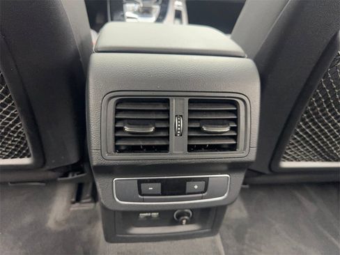 Used 2022 Audi Q5 2.0T Premium w/ Convenience Package image 72