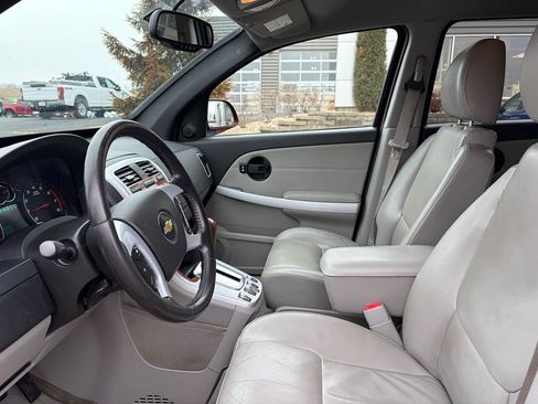 Used 2009 Chevrolet Equinox LT w/ LT Preferred Equipment Group image 5