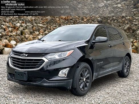 Used 2018 Chevrolet Equinox LS image 1