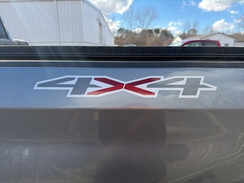 Certified 2020 Chevrolet Silverado 1500 Custom w/ Custom Value Package image 10