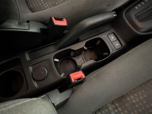 Used 2017 Chevrolet Sonic LS image 30