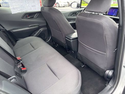 Used 2025 Toyota Prius LE AWD/4WD image 39