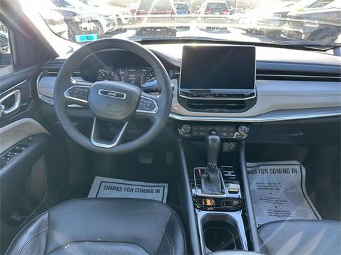 Certified 2023 Jeep Compass Limited image 19