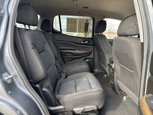 Used 2021 GMC Acadia SLE w/ Driver Convenience Package image 22