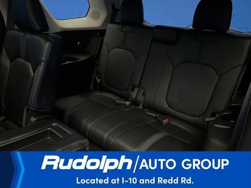 Used 2024 Honda Pilot Touring image 29