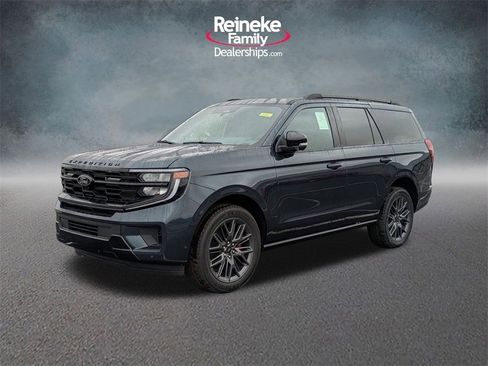 New 2025 Ford Expedition Platinum image 1