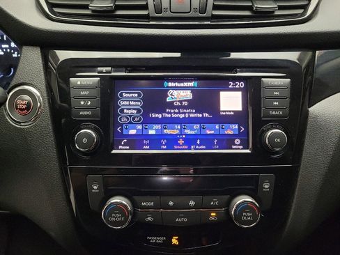 Used 2019 Nissan Rogue Sport SV w/ Technology Package image 25