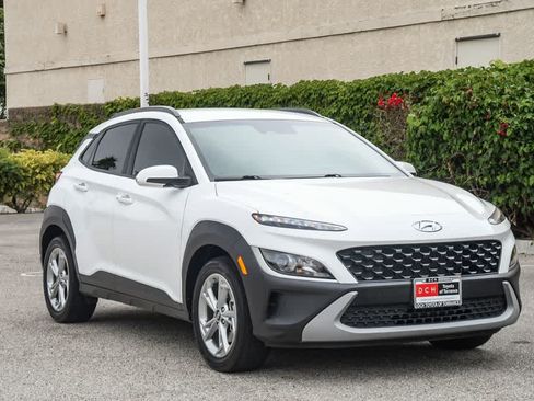 Used 2023 Hyundai Kona SEL w/ Cargo Package AWD/4WD image 3