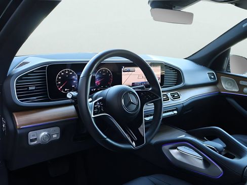 Certified 2025 Mercedes-Benz GLE 350 4MATIC image 19