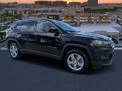 Used 2023 Jeep Compass Latitude w/ Convenience Group