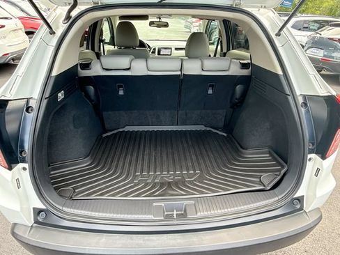 Used 2018 Honda HR-V EX-L image 32