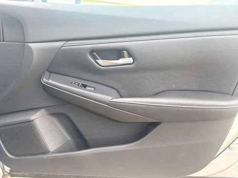 Used 2023 Nissan Sentra SV w/ All-Weather Package FWD image 19