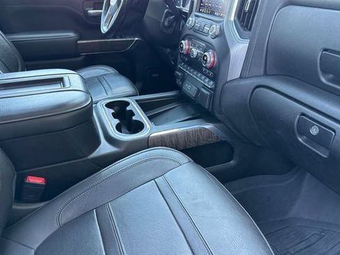 Used 2021 GMC Sierra 3500 Denali w/ Denali Ultimate Package AWD/4WD image 19