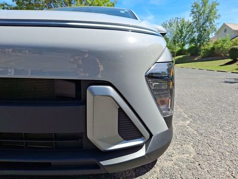 Certified 2026 Hyundai Kona SE FWD image 35
