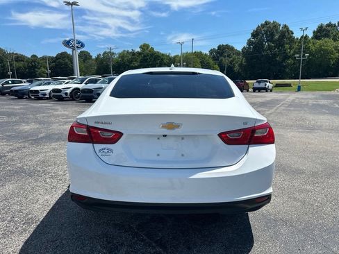 Used 2023 Chevrolet Malibu LT FWD image 4