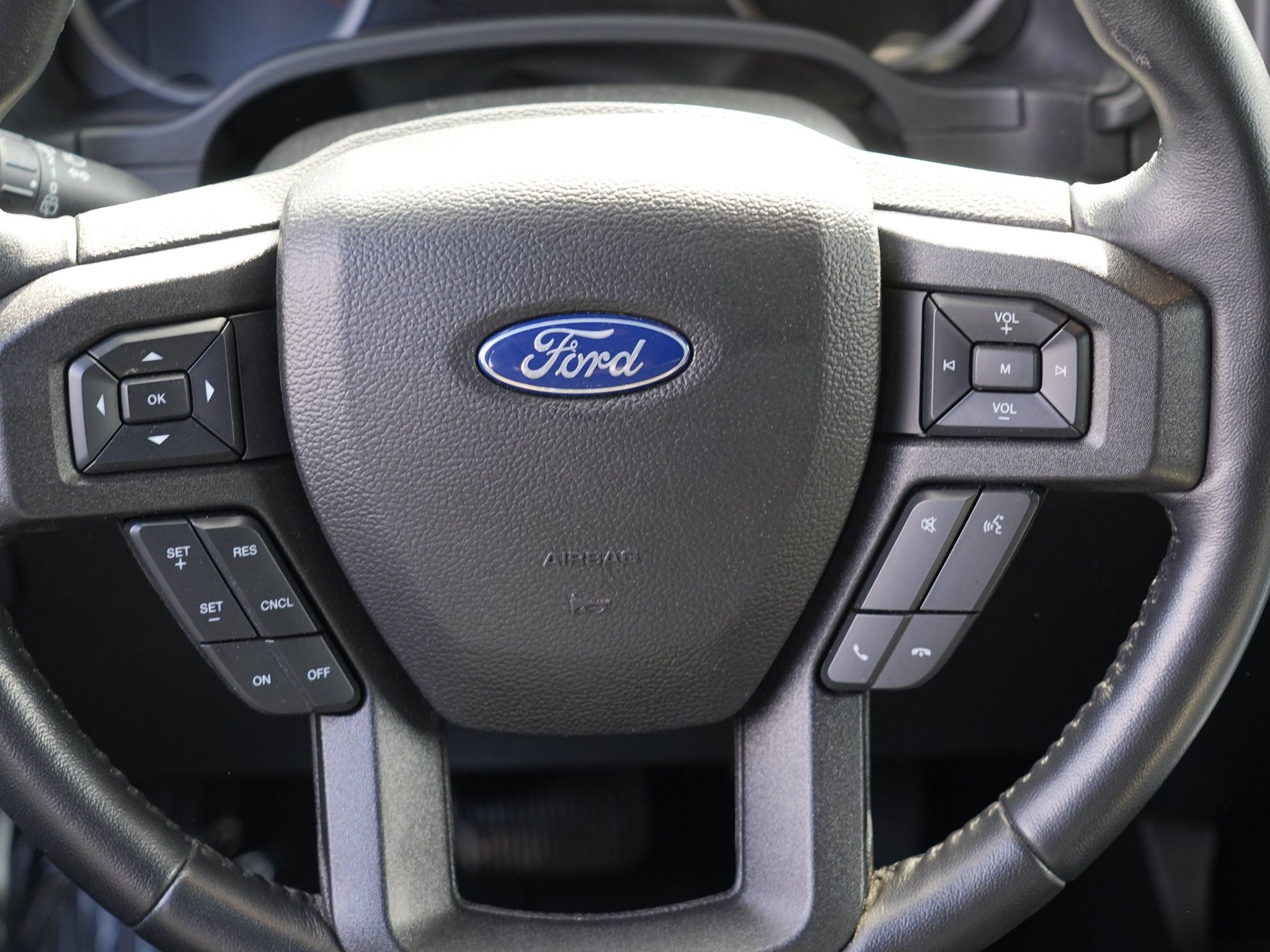 Used 2021 Ford Expedition XL AWD/4WD image 23