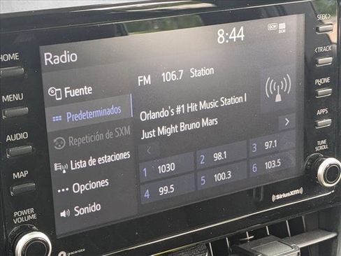 Used 2022 Toyota Corolla LE FWD image 13